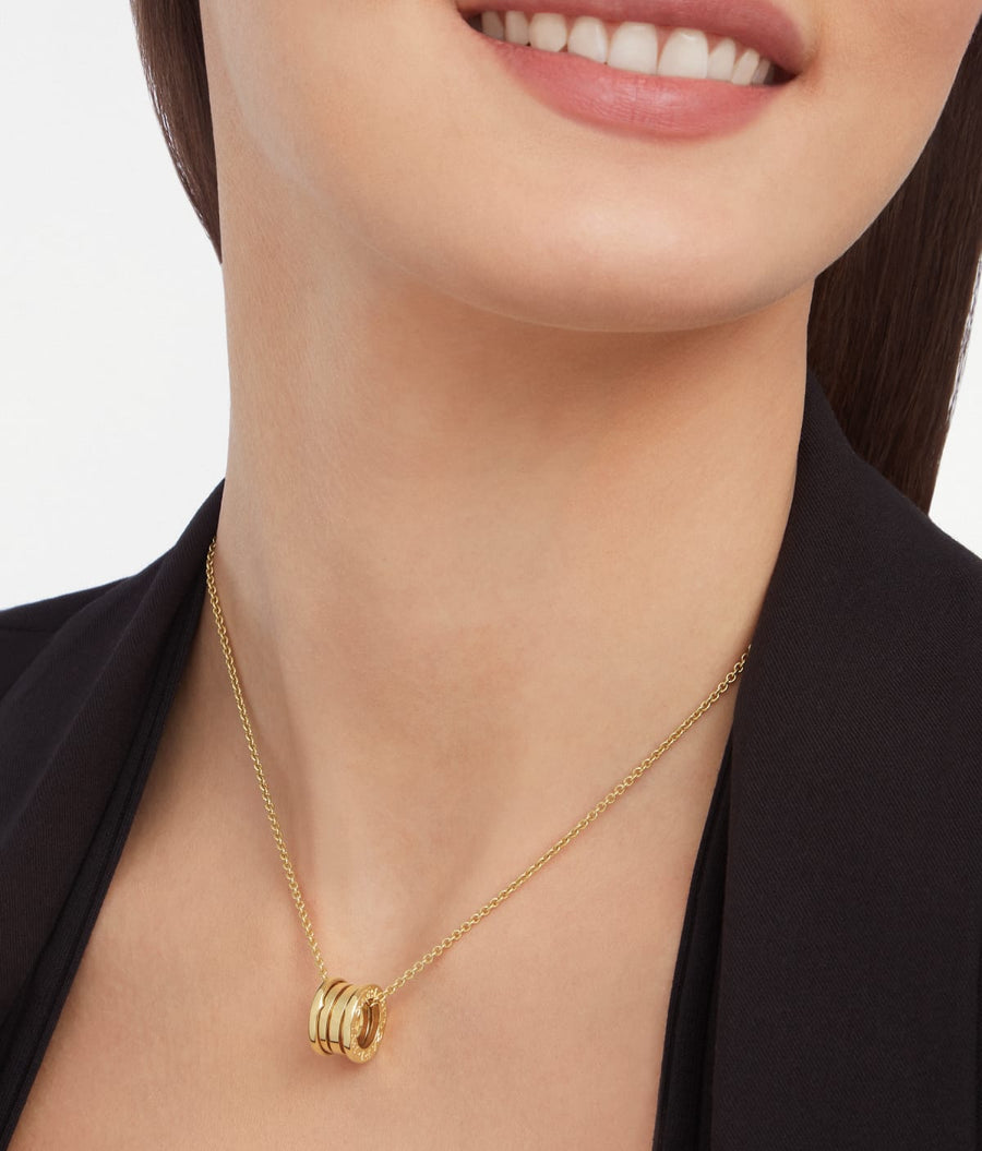Lotteds Bob Rollers Marlo Pendant Necklace, Yellow Gold, Plain, High Polish — real photo 3