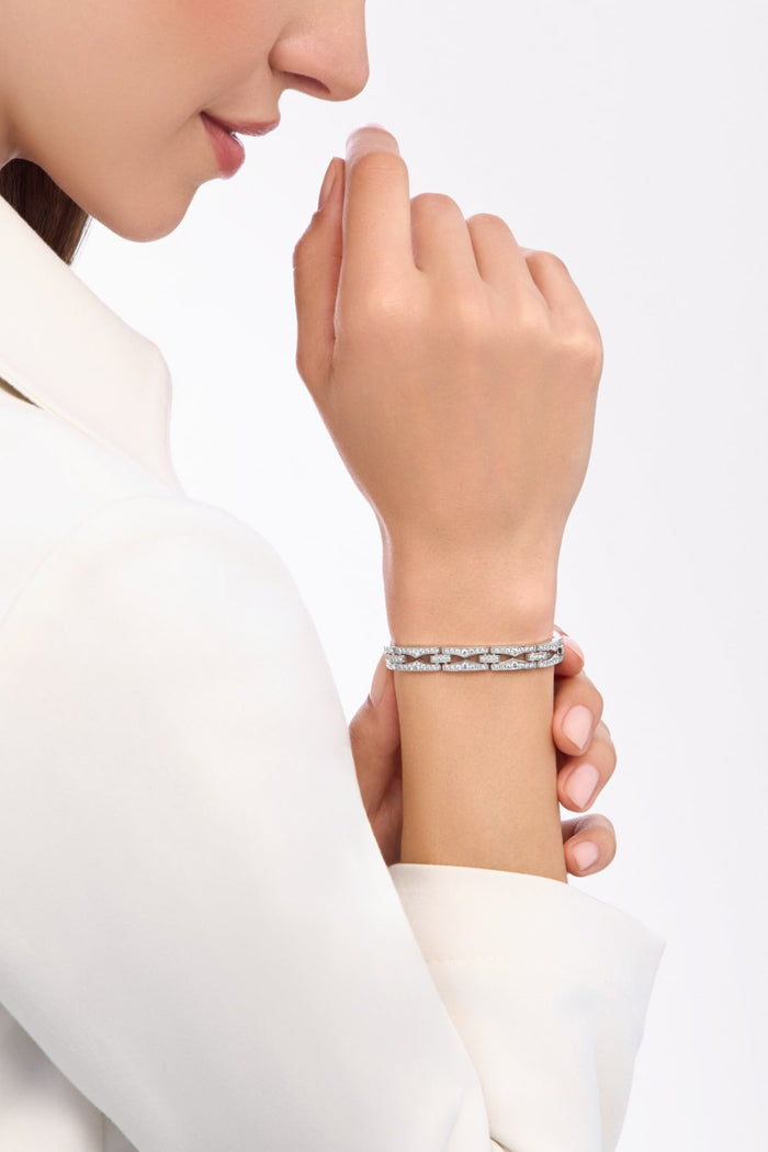 Bob Aura Chain Bracelet, Moissanite, Full Pave Set | Rose & White Gold — real photo 6