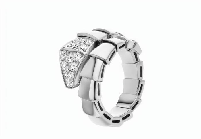 Bob Snake Lovato Coil Ring Moissanite Head — real photo 4